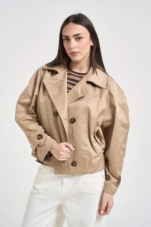 Trench donna corto doppiopetto beige