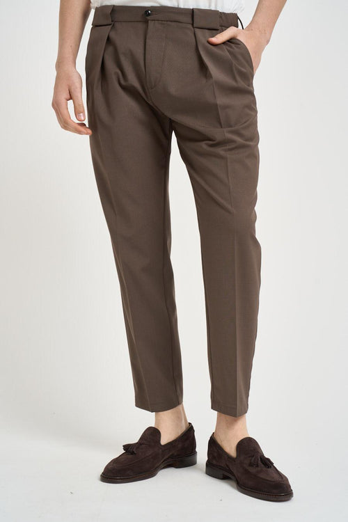 Pantalone uomo con pinces marrone - 1