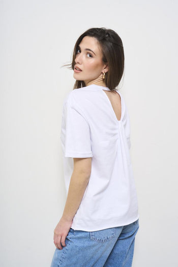 White women's t-shirt cut-out on the back - 3