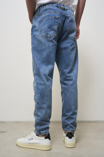 Yellowstone men's jeans in medium denim - 3