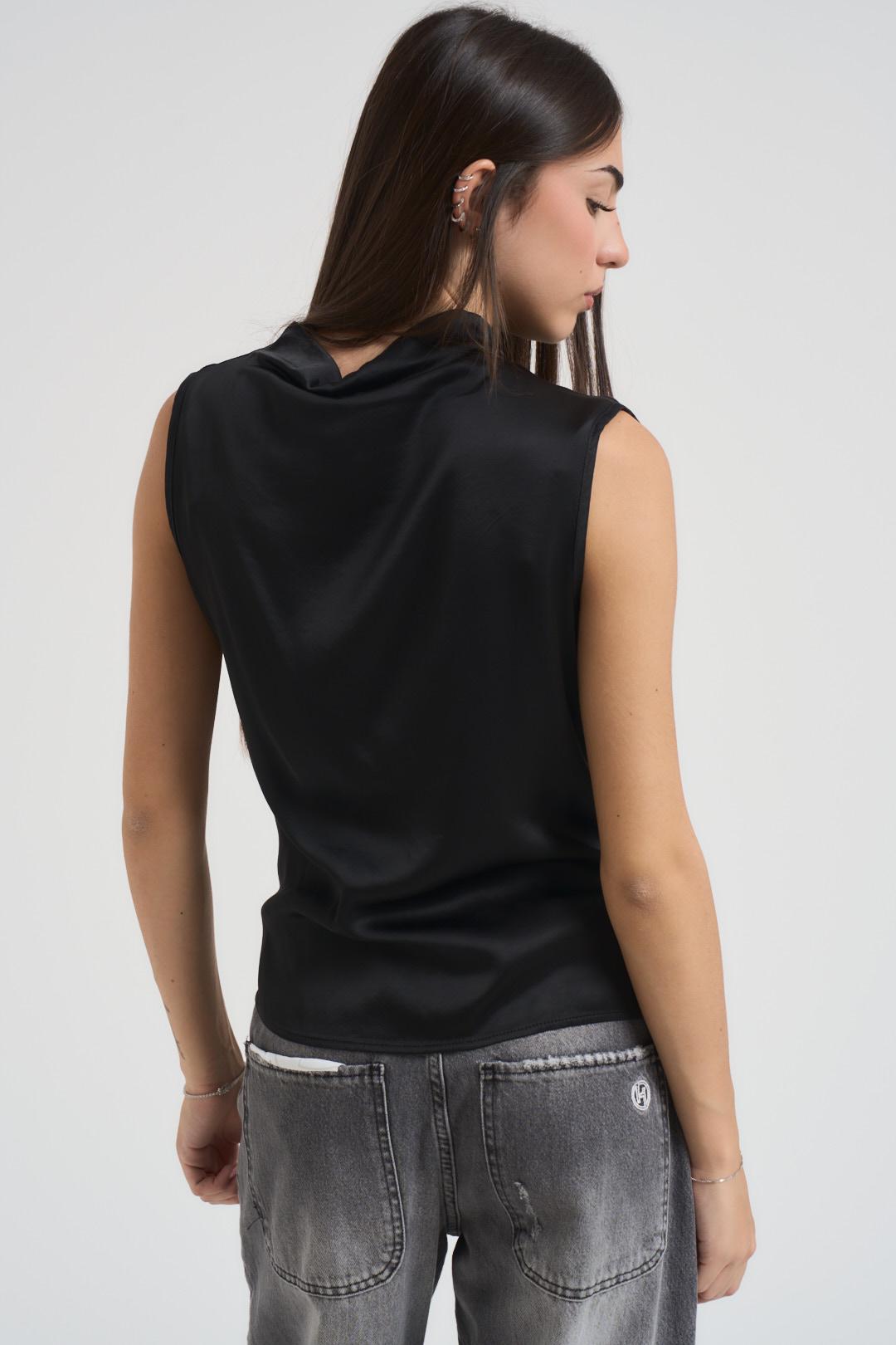Top donna smanicato satinato nero FB025TMT 97QNERO VITTO 