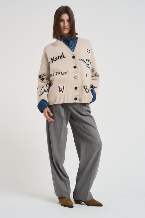 Cardigan donna beige Belgio con scritte ricamate