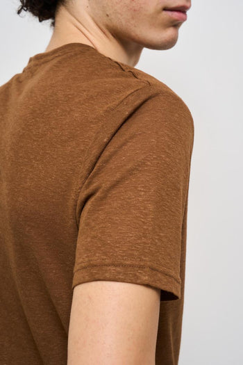 T-shirt uomo in maglia marrone - 4