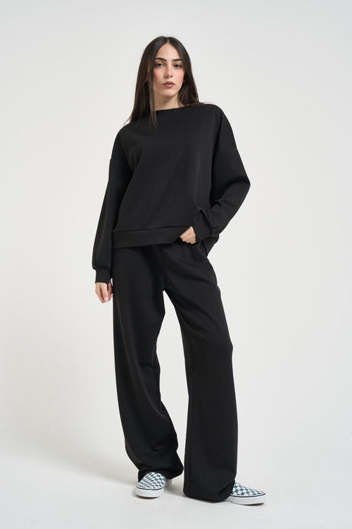 Completo donna in tuta nera