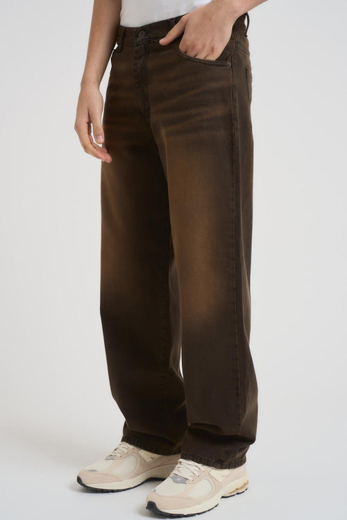 Jeans uomo in denim slavato marrone - 2