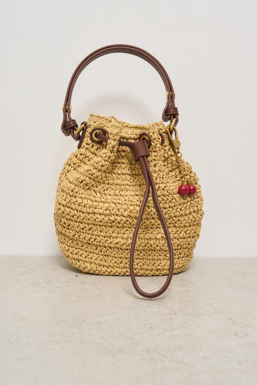 Women's straw bucket bag