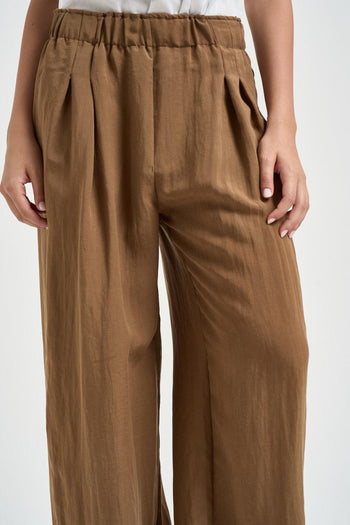 Pantalone donna con pinces cammello - 5
