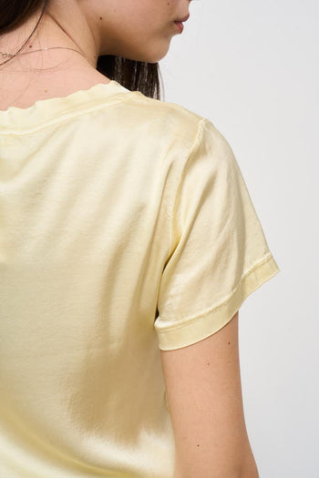 T-shirt donna girocollo satinata gialla - 4