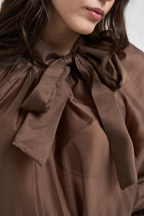 Blusa donna con fiocco moro - 2