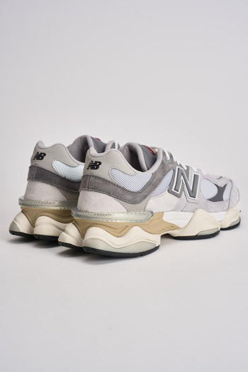 Sneakers uomo 9060 bianche e grigie - 7