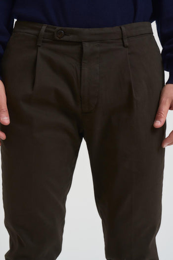 Pantalone uomo con pinces marrone - 5