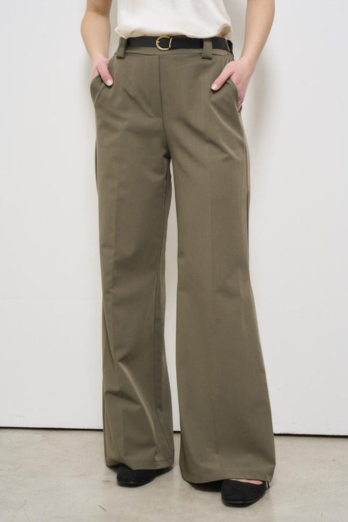Green women's trousers with belt - 1