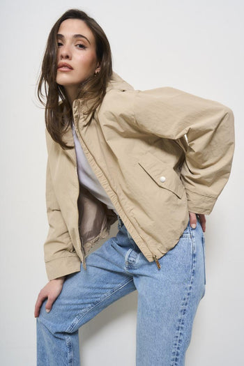 Giubbotto donna con cappuccio beige - 3