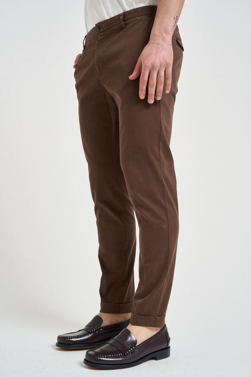 Pantalone uomo slim marrone - 2