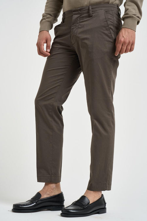 Pantalone uomo chino marrone - 2