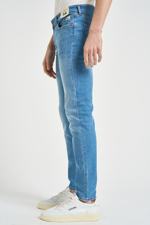 Jeans uomo slim fit in denim chiaro - 2