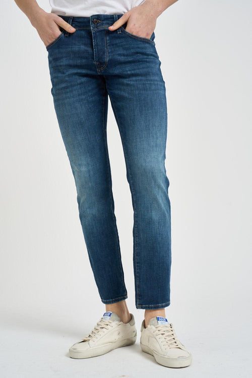 Jeans uomo in denim scuro