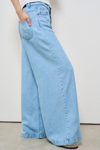 Jeans donna wide leg in denim chiaro - 5