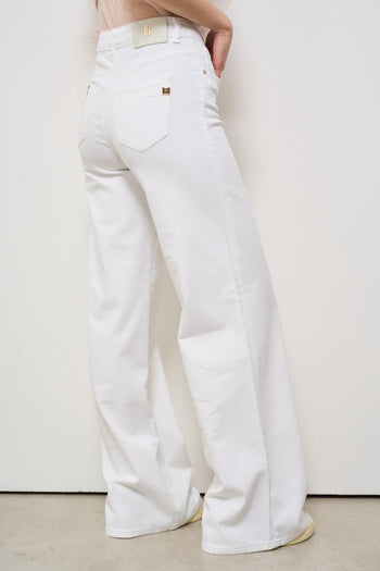 Jeans donna a palazzo in denim bianco - 4