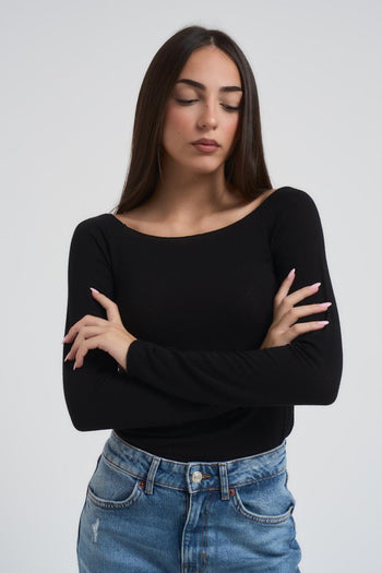 Maglia nera a maniche lunghe e spalle scoperte - 3