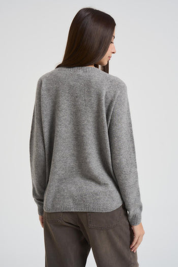 Maglia donna scollo a barchetta grigia - 3