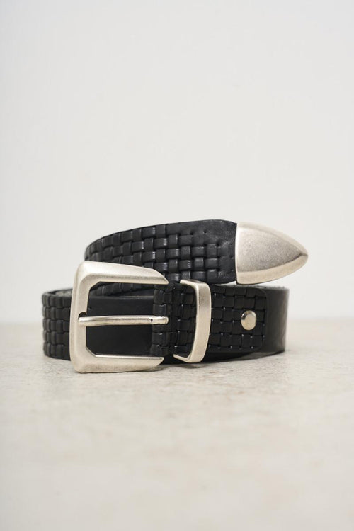 Men's leather belt with woven pattern