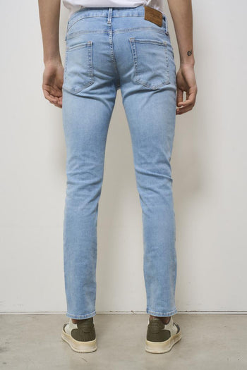 Jeans uomo skinny in denim chiaro - 4