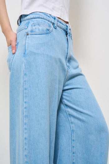 Jeans donna wide leg in denim chiaro - 6