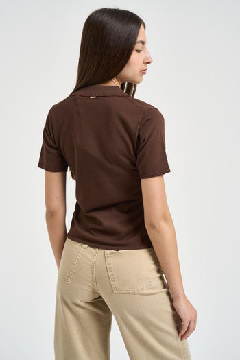 Polo donna scollo a V marrone - 4
