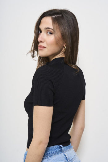 Women's black cropped top - 3