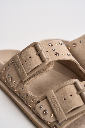 Sandalo donna in suede beige con borchie - 4